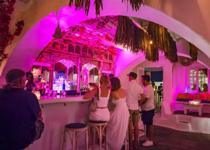 Heritage With Terrace In The Trendy Port Of Holiday home Naousa (Paros)